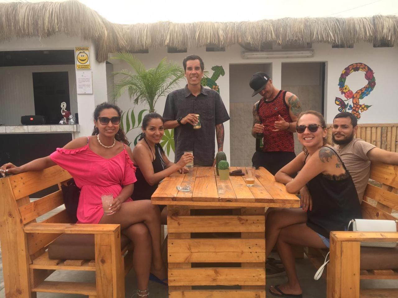 Surfari Punta Rocas Hostel Punta Negra Luaran gambar