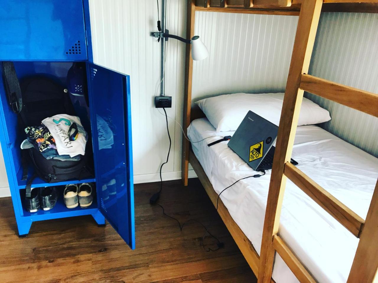 Surfari Punta Rocas Hostel Punta Negra Luaran gambar